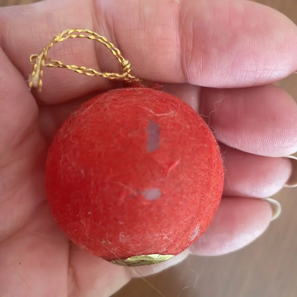 Collection of 4 vintage flocked Christmas tree ornaments‎